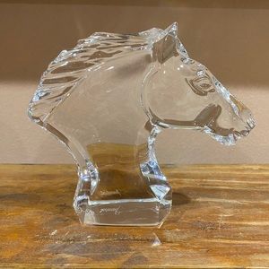 Baccarat Horse Head